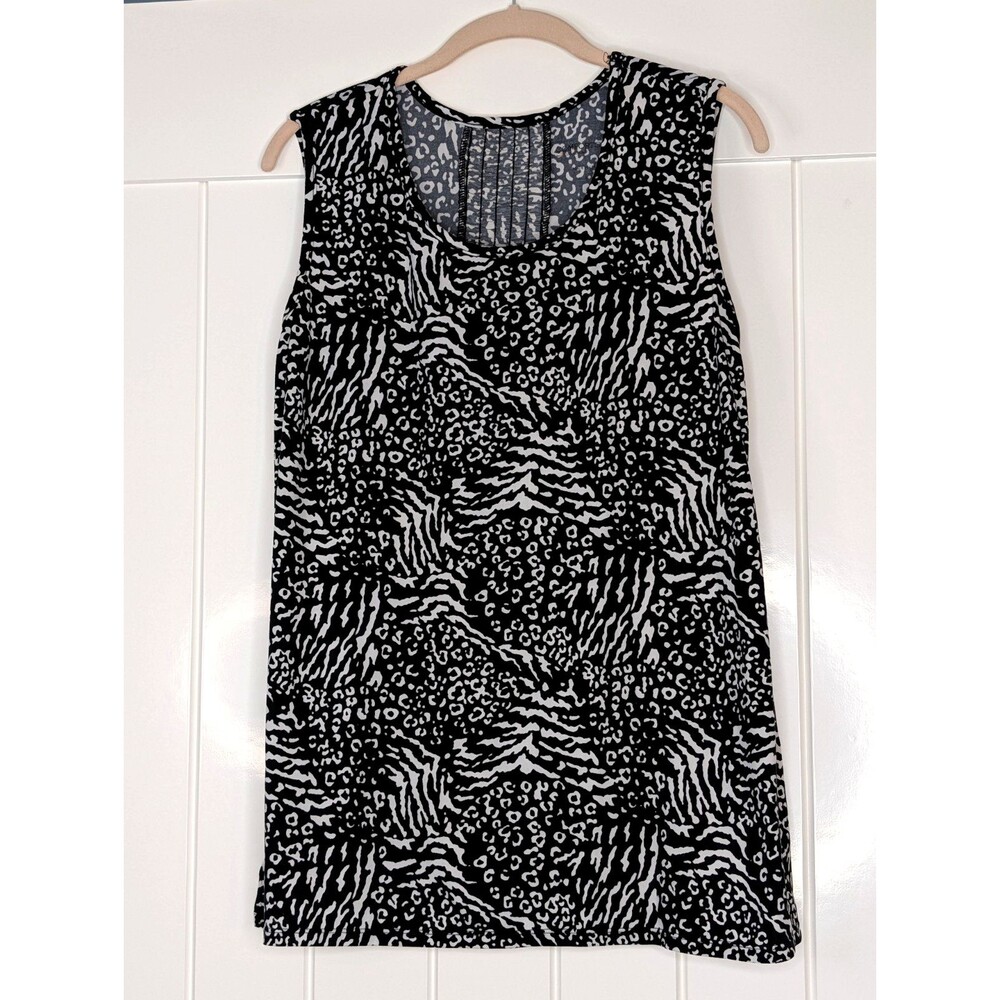 Cuddl Duds Round Neck Sleeveless Top - Black & White Animal Print, Large, EUC